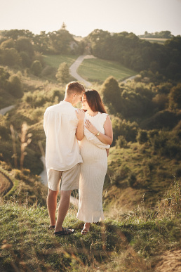 fotograf, fotografia, narzeczeńska, plener, portfolio, śląsk, bytom, cieszyn, dąbrowa górnicza, gliwice, jastrzębie, katowice, pawłowice, pszczyna, racibórz, rybnik, tychy, wodzisław, zabrze, żory, toskania, włochy, włoski, świętokrzyskie, ponidzie, kraków, kielce, sandomierz, pary, miejsce, sesja, portret, zakochani, zaręczeni, zachód, słońce, złota godzina