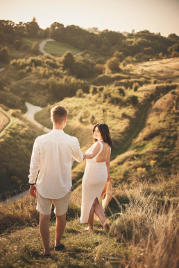 fotograf, fotografia, narzeczeńska, plener, portfolio, śląsk, bytom, cieszyn, dąbrowa górnicza, gliwice, jastrzębie, katowice, pawłowice, pszczyna, racibórz, rybnik, tychy, wodzisław, zabrze, żory, toskania, włochy, włoski, świętokrzyskie, ponidzie, kraków, kielce, sandomierz, pary, miejsce, sesja, portret, zakochani, zaręczeni, zachód, słońce, złota godzina