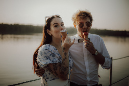 Bytom, Gliwice, Jastrzębie, Katowice, Kraków, Paprocany, Racibórz, Rybnik, Tychy, Wodzisław, fotograf, fotografia, miłość, molo, narzeczeńska, para, pary, pomost, sesja, woda, zachód słońca, Śląsk, Żory