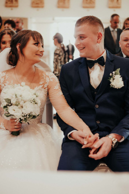 boho, bytom, cieszyn, czerwionka, dj matyjas, dom przyjęć contra, fotograf, fotografia, garnitur, gliwice, jastrzębie, katowice, leszczyny, moments, młoda, młody, okolicznościowa, pan, pani, panna, pawłowice, pszczyna, racibórz, red dress studio, ruda śląska, rybnik, sukienka, suknia, ustroń, vintage, wesele, wisła, wodzisław, zabrze, ślub, ślubna, śląsk, żory