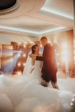 boho, bytom, cieszyn, czerwionka, dj matyjas, dom przyjęć contra, fotograf, fotografia, garnitur, gliwice, jastrzębie, katowice, leszczyny, moments, młoda, młody, okolicznościowa, pan, pani, panna, pawłowice, pszczyna, racibórz, red dress studio, ruda śląska, rybnik, sukienka, suknia, ustroń, vintage, wesele, wisła, wodzisław, zabrze, ślub, ślubna, śląsk, żory