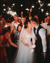 boho, bytom, cieszyn, czerwionka, dj matyjas, dom przyjęć contra, fotograf, fotografia, garnitur, gliwice, jastrzębie, katowice, leszczyny, moments, młoda, młody, okolicznościowa, pan, pani, panna, pawłowice, pszczyna, racibórz, red dress studio, ruda śląska, rybnik, sukienka, suknia, ustroń, vintage, wesele, wisła, wodzisław, zabrze, ślub, ślubna, śląsk, żory