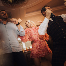 boho, bytom, cieszyn, czerwionka, dj matyjas, dom przyjęć contra, fotograf, fotografia, garnitur, gliwice, jastrzębie, katowice, leszczyny, moments, młoda, młody, okolicznościowa, pan, pani, panna, pawłowice, pszczyna, racibórz, red dress studio, ruda śląska, rybnik, sukienka, suknia, ustroń, vintage, wesele, wisła, wodzisław, zabrze, ślub, ślubna, śląsk, żory