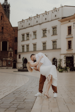 Bytom, Gliwice, Jastrzębie, Katowice, Kraków, Racibórz, Rybnik, Wodzisław, fotograf, fotografia, miłość, narzeczeńska, para, rynek, sesja, sukiennice, zakochani, Śląsk, ślubna, Żory